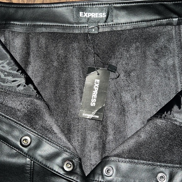 Express leather skirt - Picture 5 of 6